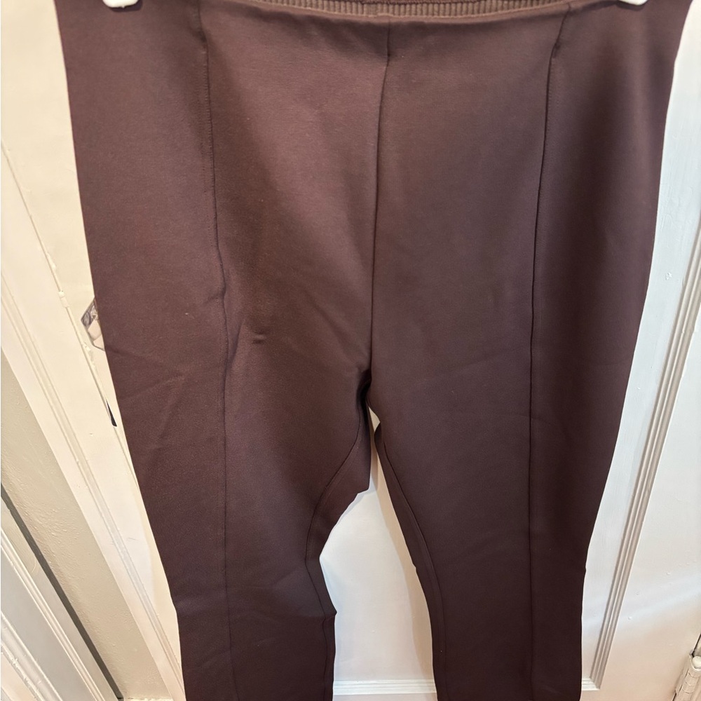Lululemon brown flared pants with split hem - Picture 4 of 9